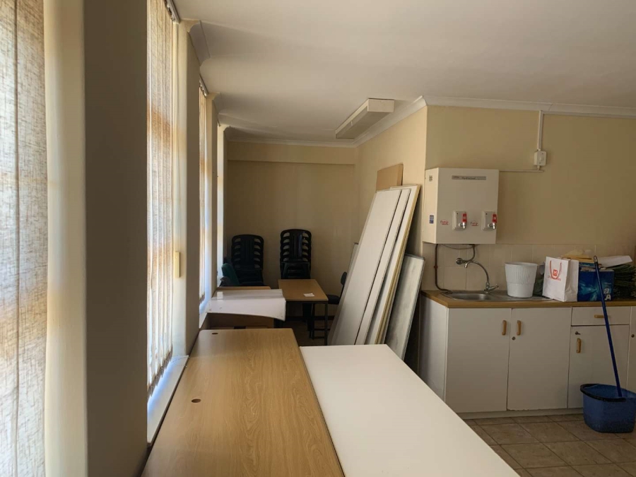 To Let commercial Property for Rent in Pinelands Western Cape